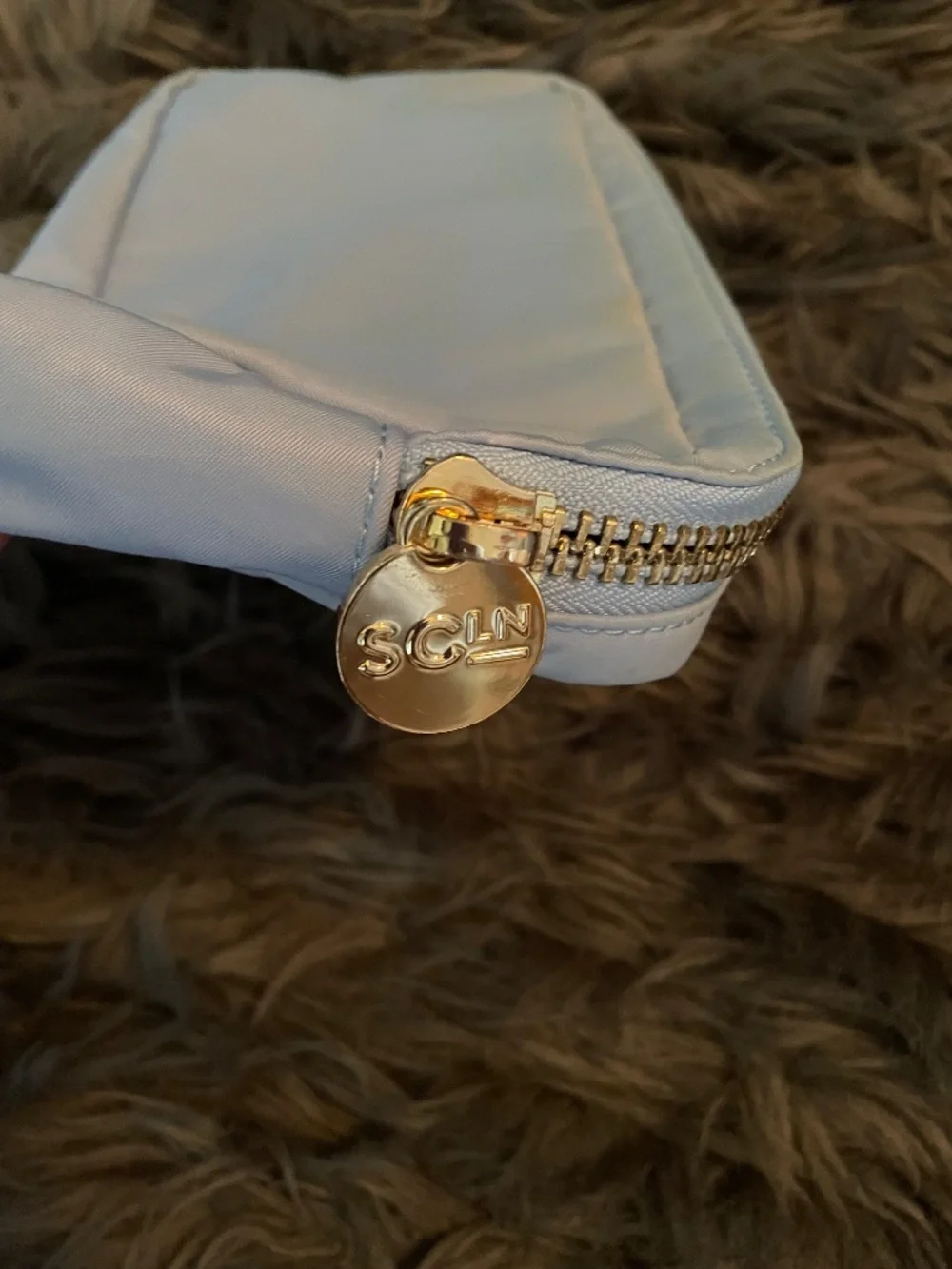 Stony Clover Lane fly away bag